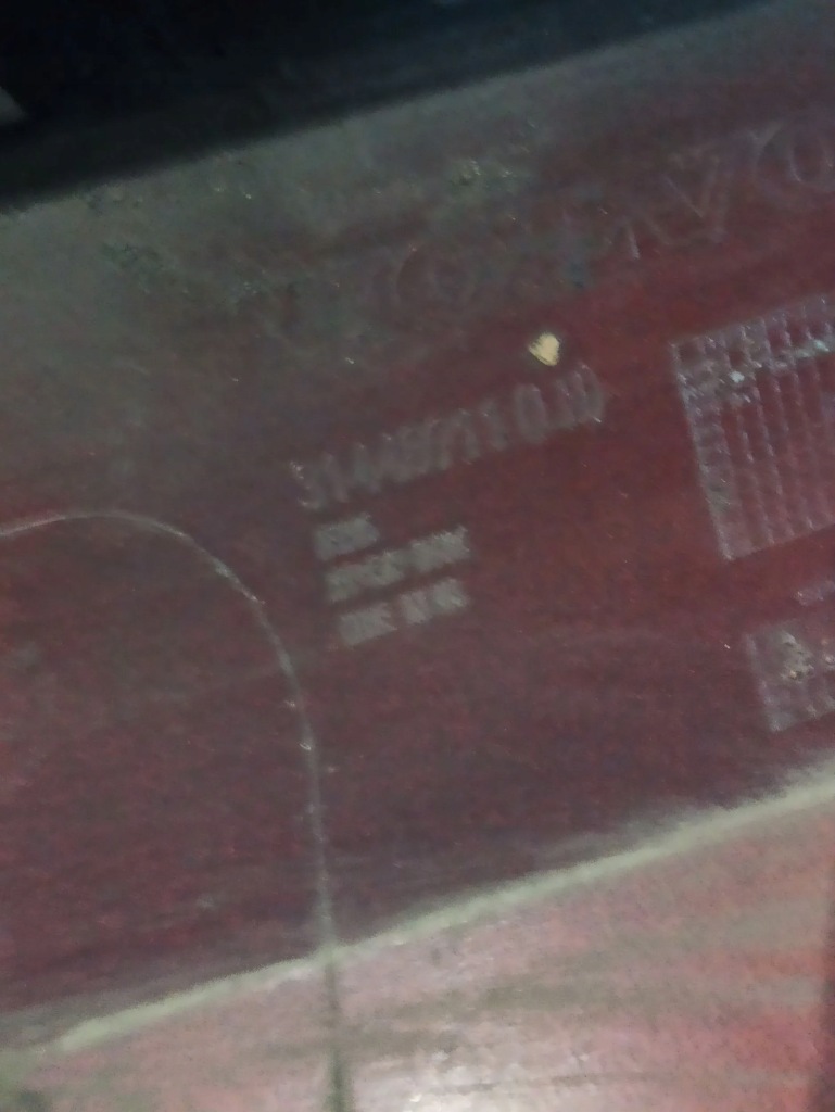 фото №7, Volvo s60 2019 накладки пороговые, накладки