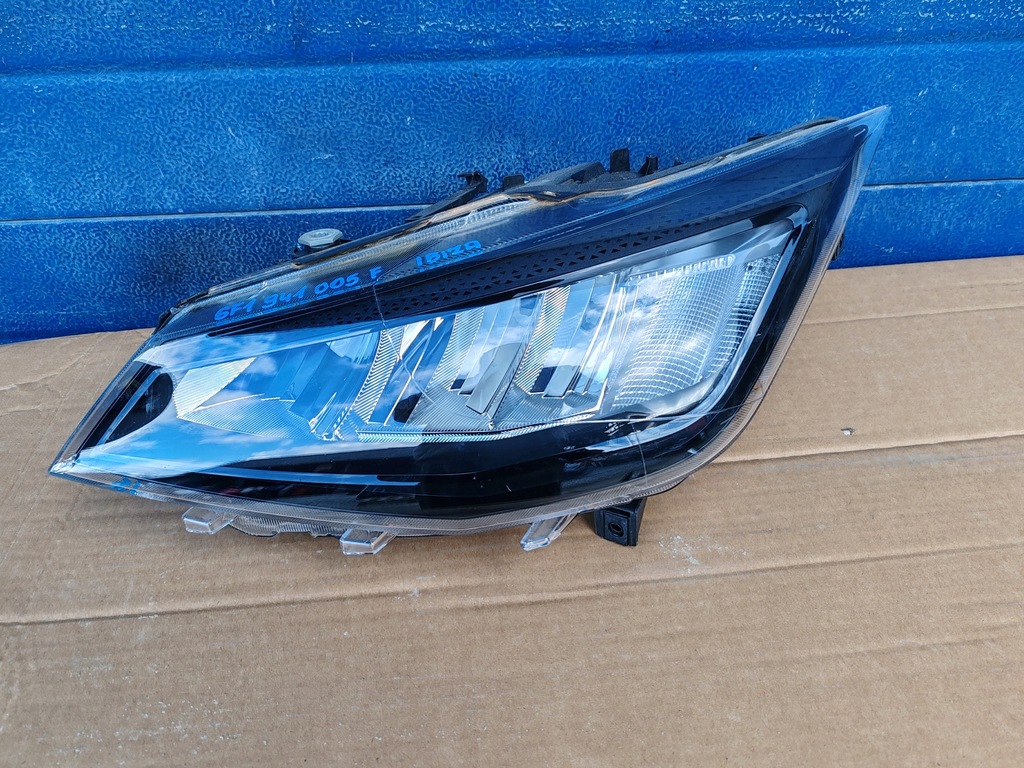 фото №1, Лампа led seat ibiza arona lift 6f1941005f