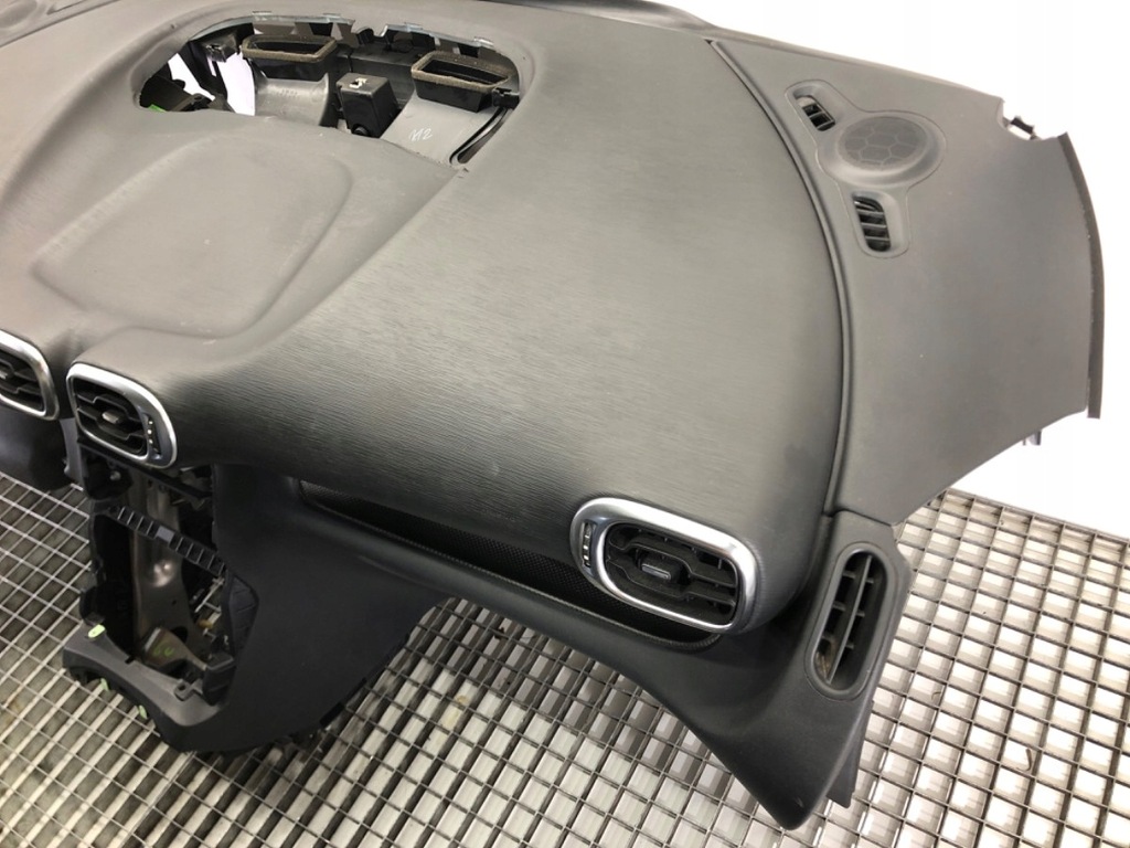 фото №9, Приборная панель консоль приборная панель citroen c3 picasso 09-22