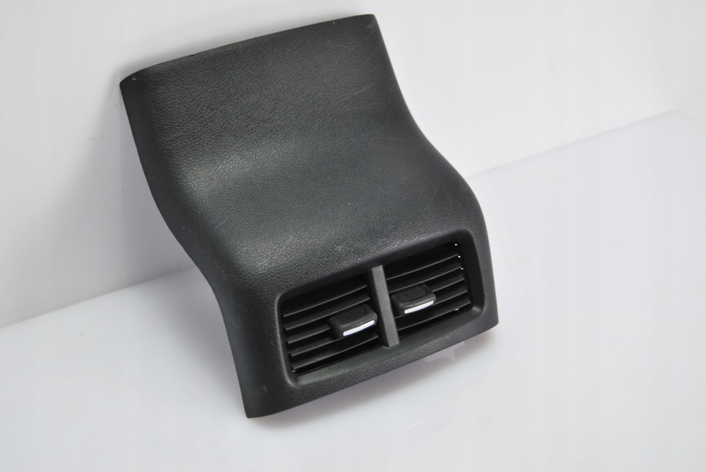 фото №1, Повітропровід тунель заглушка dodge challenger 2015+