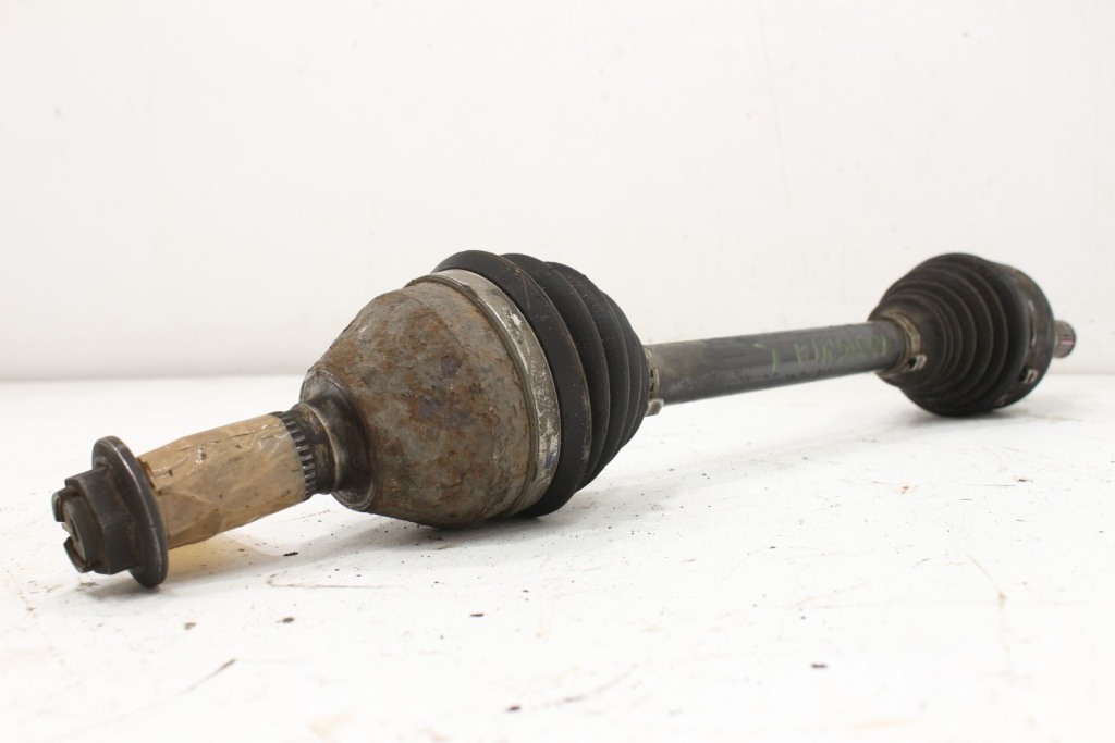 Приводной вал правый  задняя a2133502611 mercedes w253 2.0 cdi Недорого