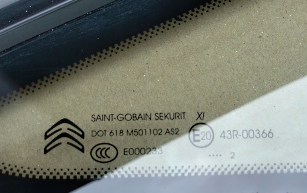 фото №5, Citroen ds5 стекло кузовная перед 12 r