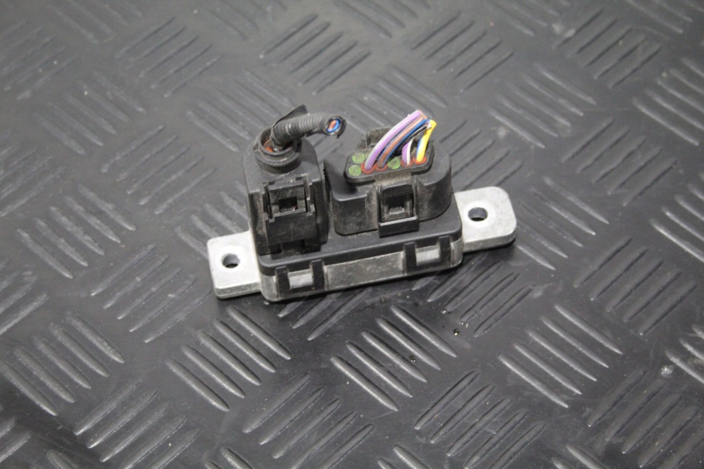 фото №1, Реле свеча накаливания jaguar f-pace x761