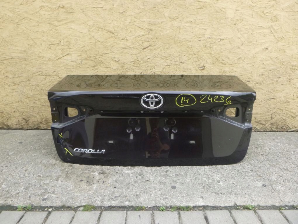 фото №1, Toyota corolla e21 sedan 2018- sedan крышка багажника задняя