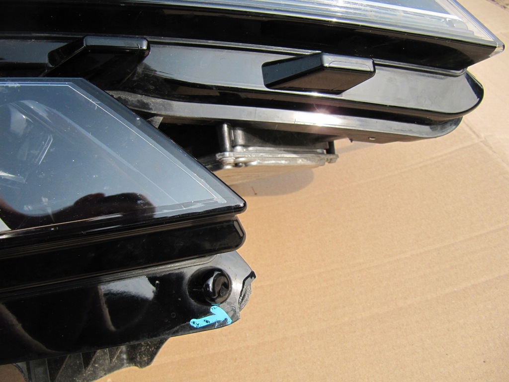 фото №13, Лампа правая перед skoda kodiaq full led передняя