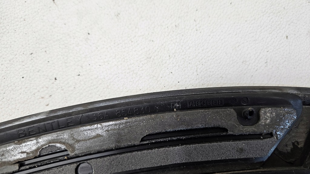 фото №6, Молдинг дверь правый задняя bentley bentayga 36a853830