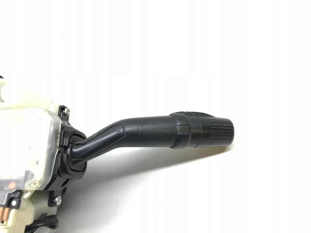 фото №8, Subaru impreza ii 2000cm3 2006 панели управление, переключатели kombi k4667