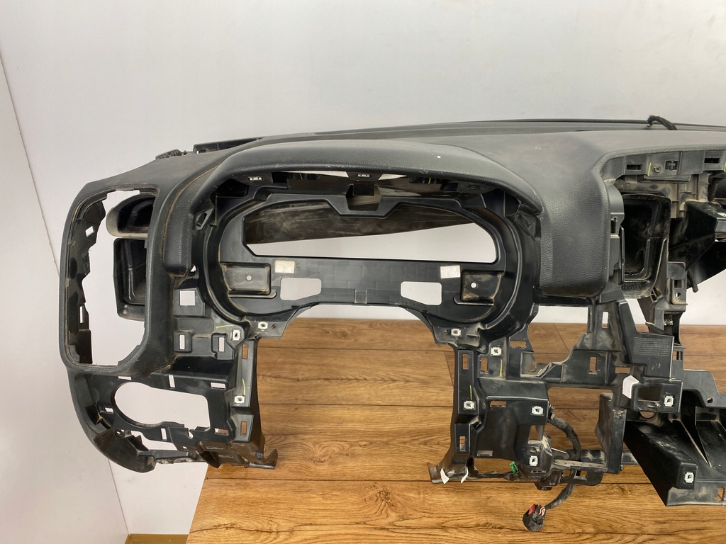 фото №13, Панель приладів приладова панель приладів dodge ram 1500 2019+