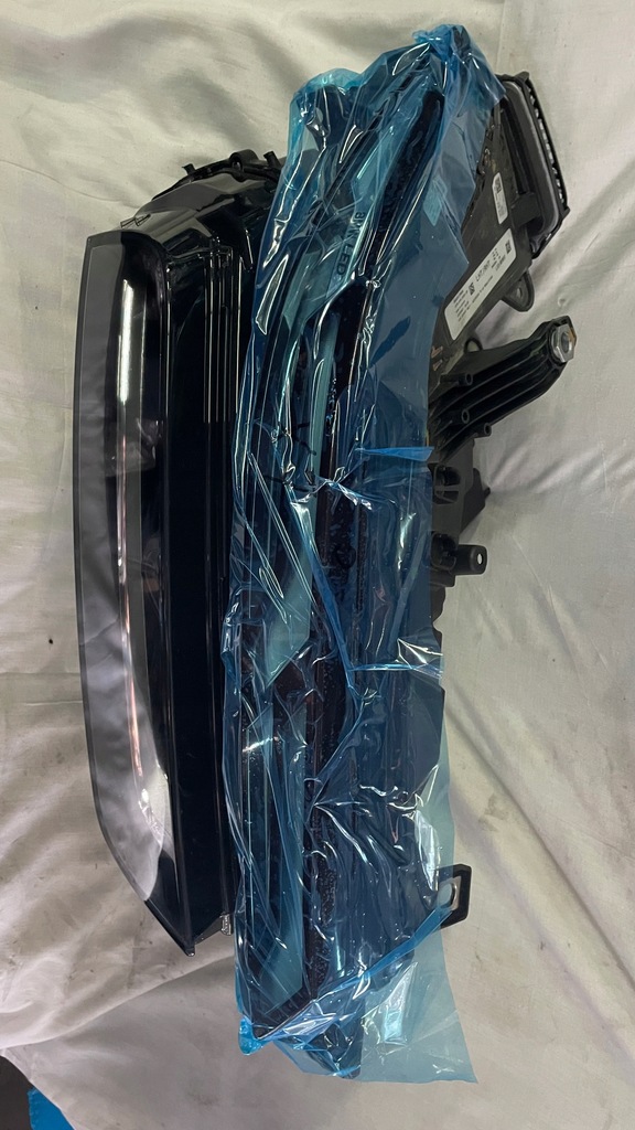 фото №10, Bmw x7 g07 lci lift лампа права bmw full led комплектна 5a8d304-01