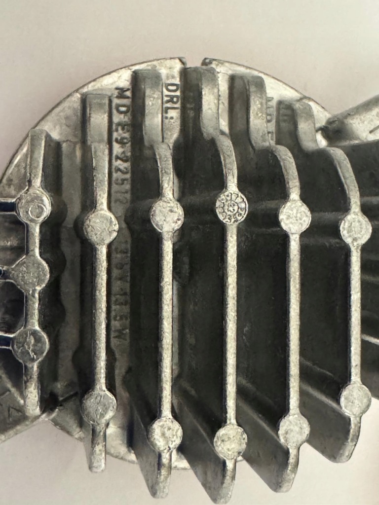 фото №4, Модуль преобразователь jeż led toyota corolla xii e21 левая левый nowa оригинал