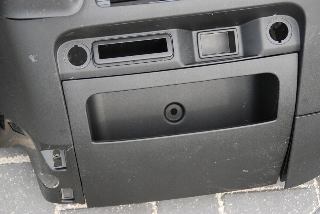 фото №13, Iveco daily 14-17 панель приладів консоль панель приладів новий model