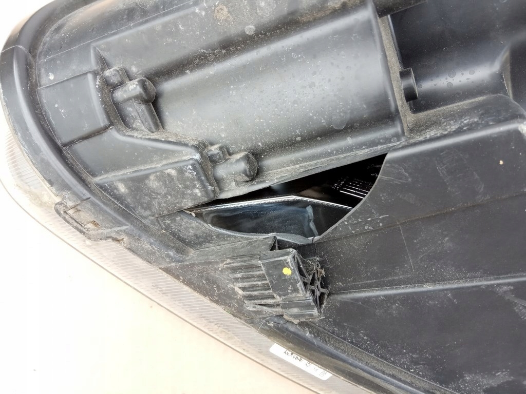 фото №12, Ford transit mk8 2017-23r- лампа refl. правый перед