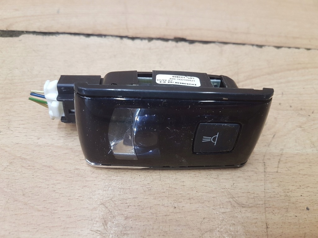 фото №1, Лампа освещение салона peugeot 508