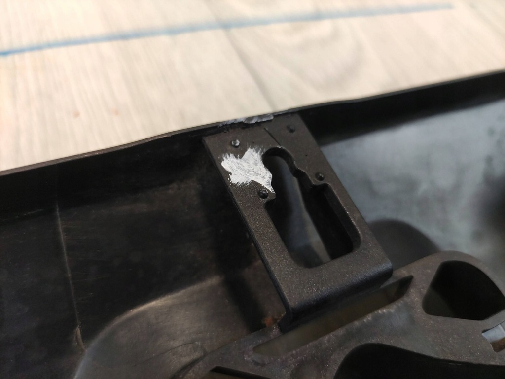 фото №10, Suzuki jimny решётка радиатора решётка радиатора бампер перед 7211178r0