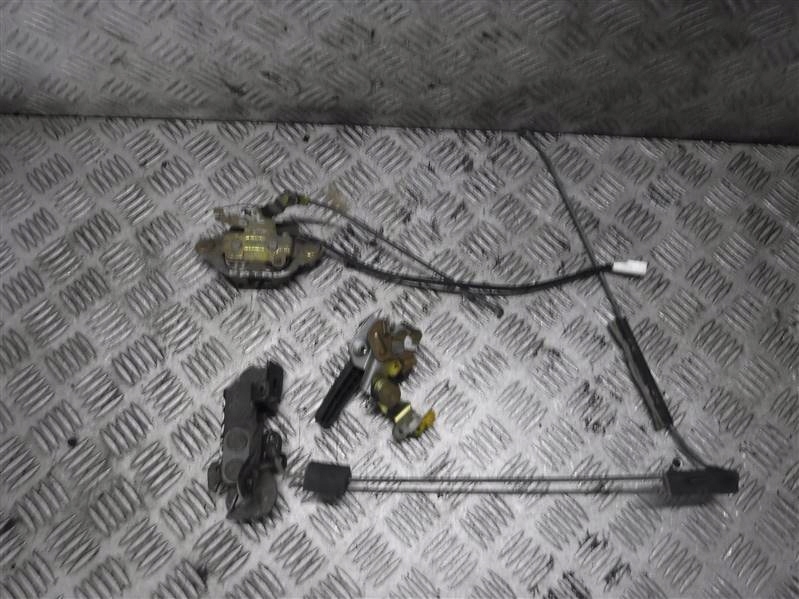 фото №1, Замок крышки багажника nissan patrol y61