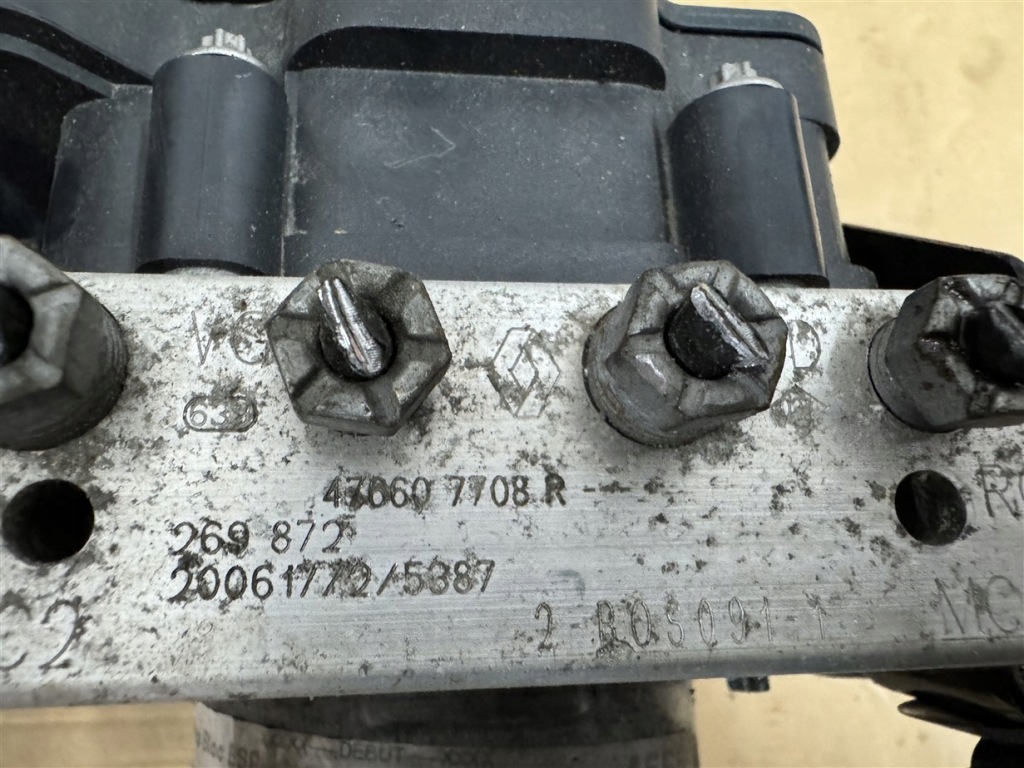 фото №10, Насос блок управления abs esp 478607708r 0265294498 opel movano b lift 19-21r