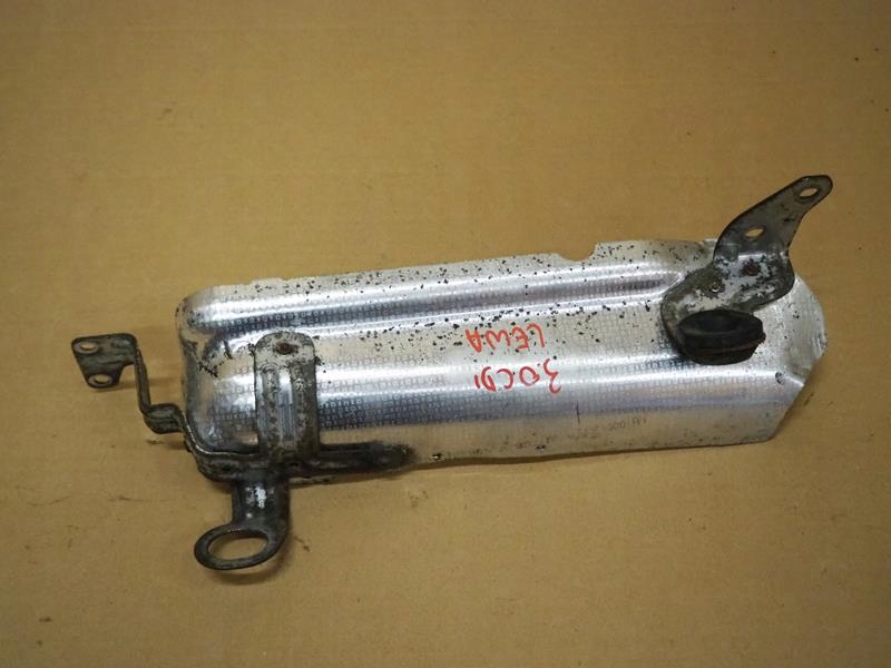 фото №1, Защита тепловая коллектор левая w211 w219 3.0 cdi