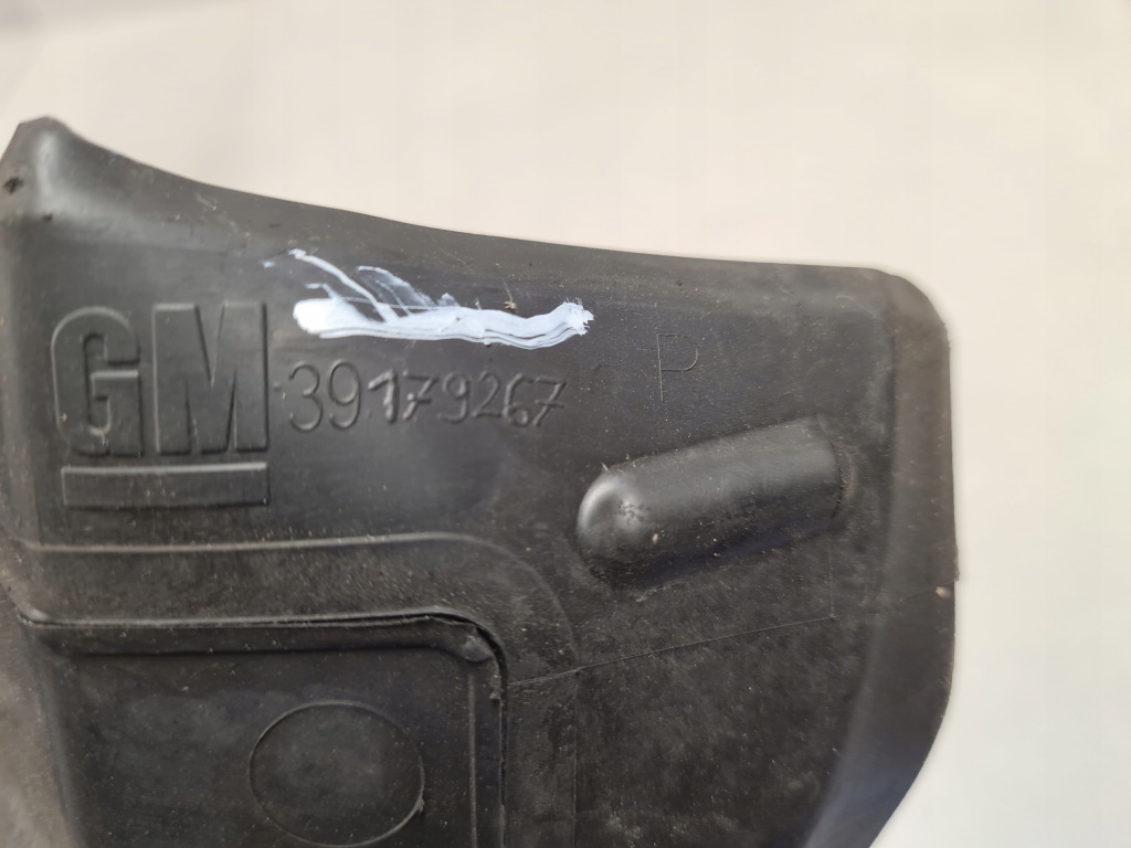 Руль воздухозаборник воздуха правая opel astra v k 39179267 с Разборки