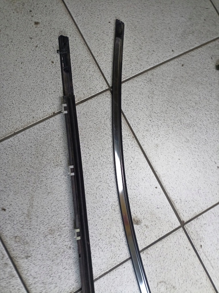 фото №10, Молдинг двері перед права сторона mazda cx-9 2nd facelift 2012 - 2016