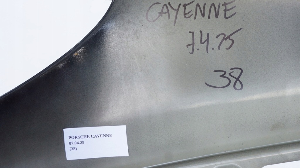 Купити Крило ліве перед porsche cayenne 2 92a