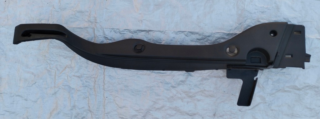 фото №1, Кронштейн шторка багажника правое renault grand scenic iii 799110013r