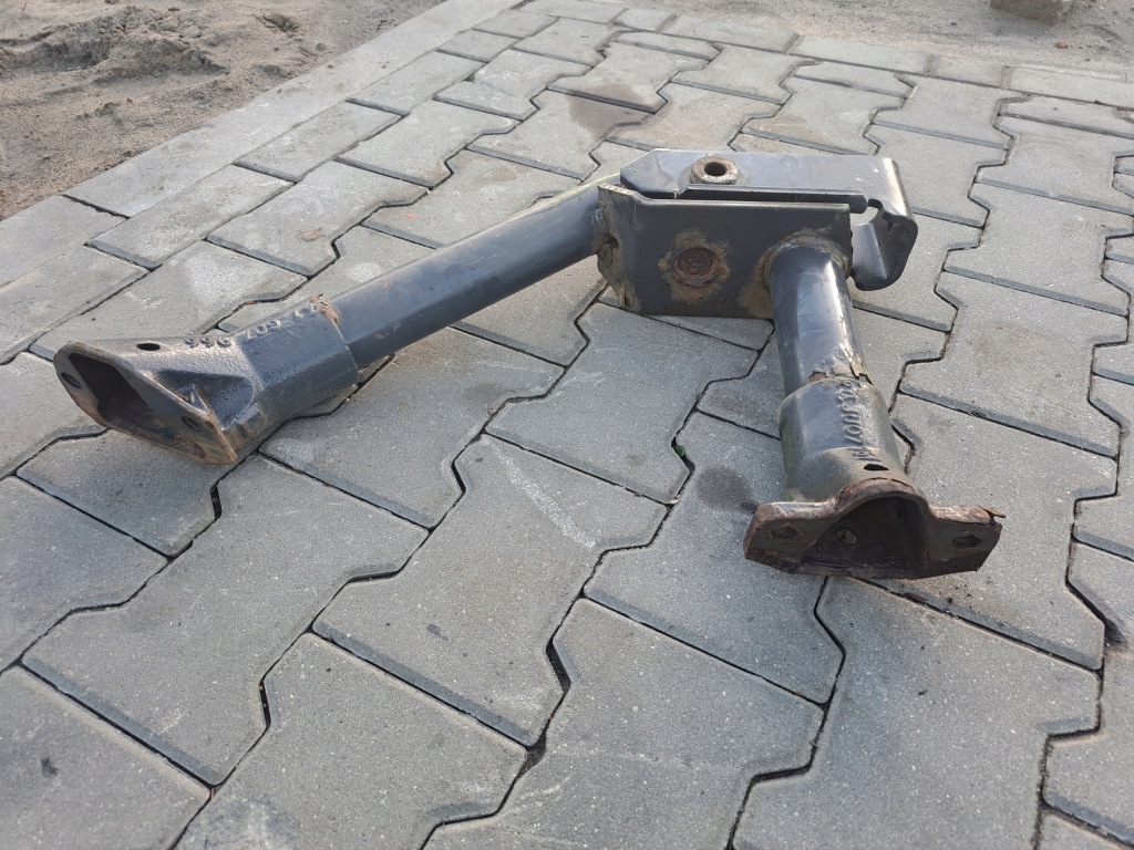 фото №1, Кронштейн балка бампера праве renault premium dxi