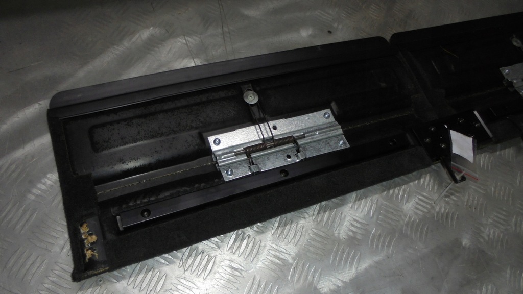 фото №6, Крышка багажника нижняя volvo xc90 2.9 bt 2003