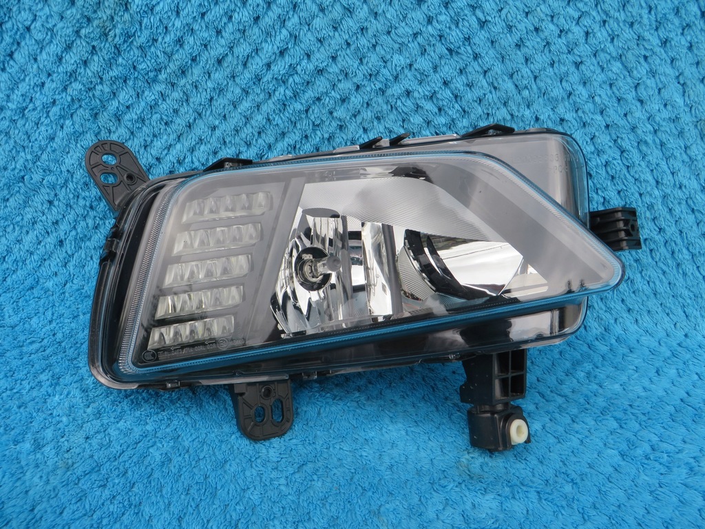 фото №1, Vw polo 2g0 2018- противотуманная фара правый led drl состояние bdb