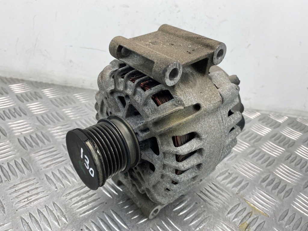 Купить C 200 w204 mercedes генератор a0009063000 150a