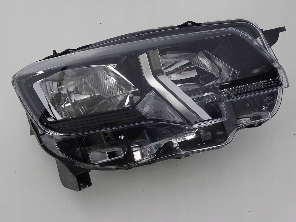 фото №1, Лампа передня права peugeot partner rifter iv