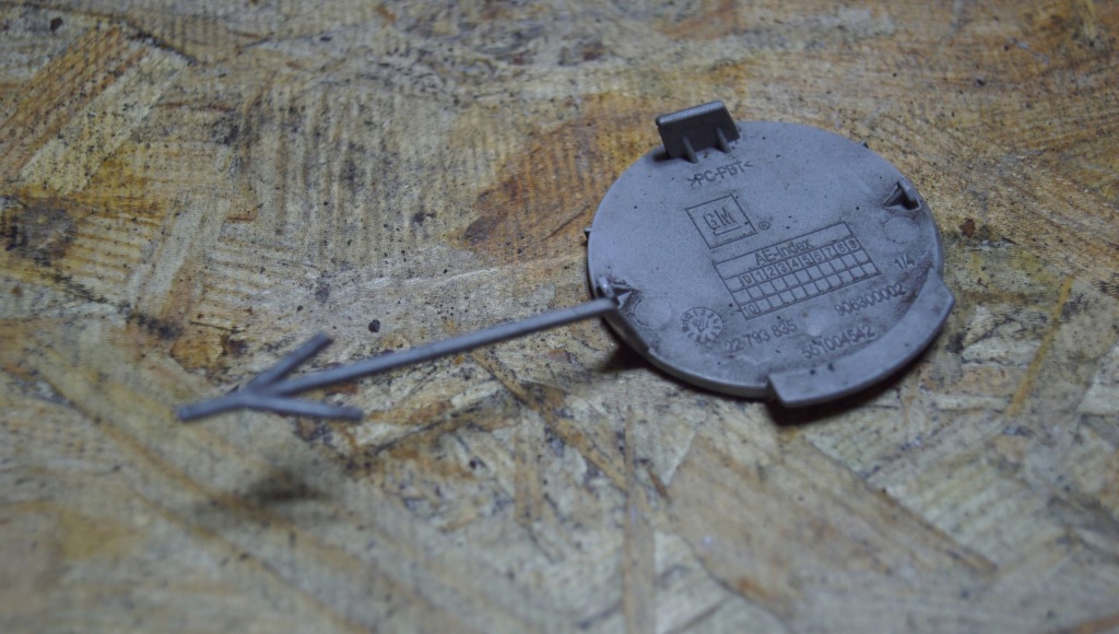 Opel insignia a lift заглушка бампера задний  22793835 z78 Недорого