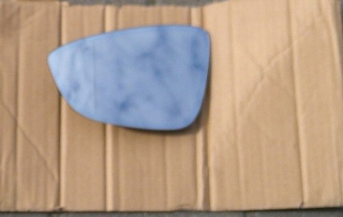 фото №1, Vw passat b7 левый вкладыш фотохромный оригинал europa