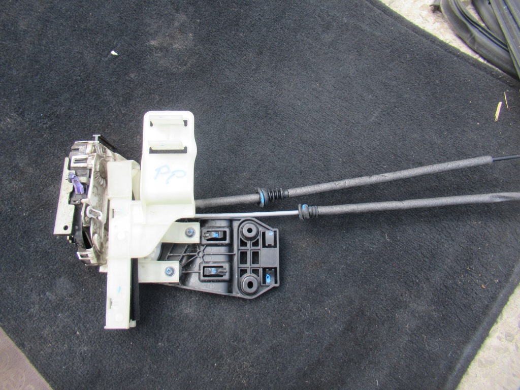 фото №1, Jeep wrangler jl sahara 4d 2018 r. замок двері правий перед p68282954aa