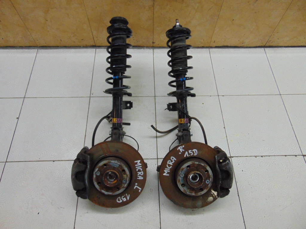 фото №1, Поворотный кулак амортизационная стойка правая левая micra k14 1.5d