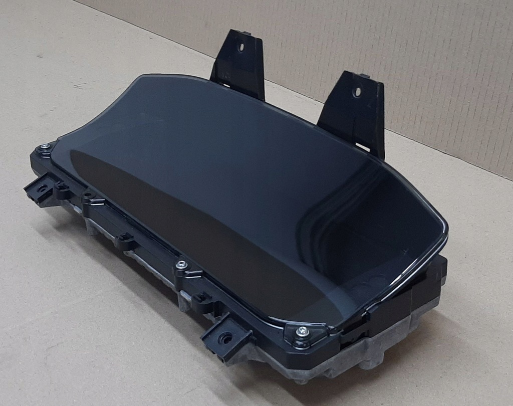 фото №1, Счетчик land rover velar l560 europa