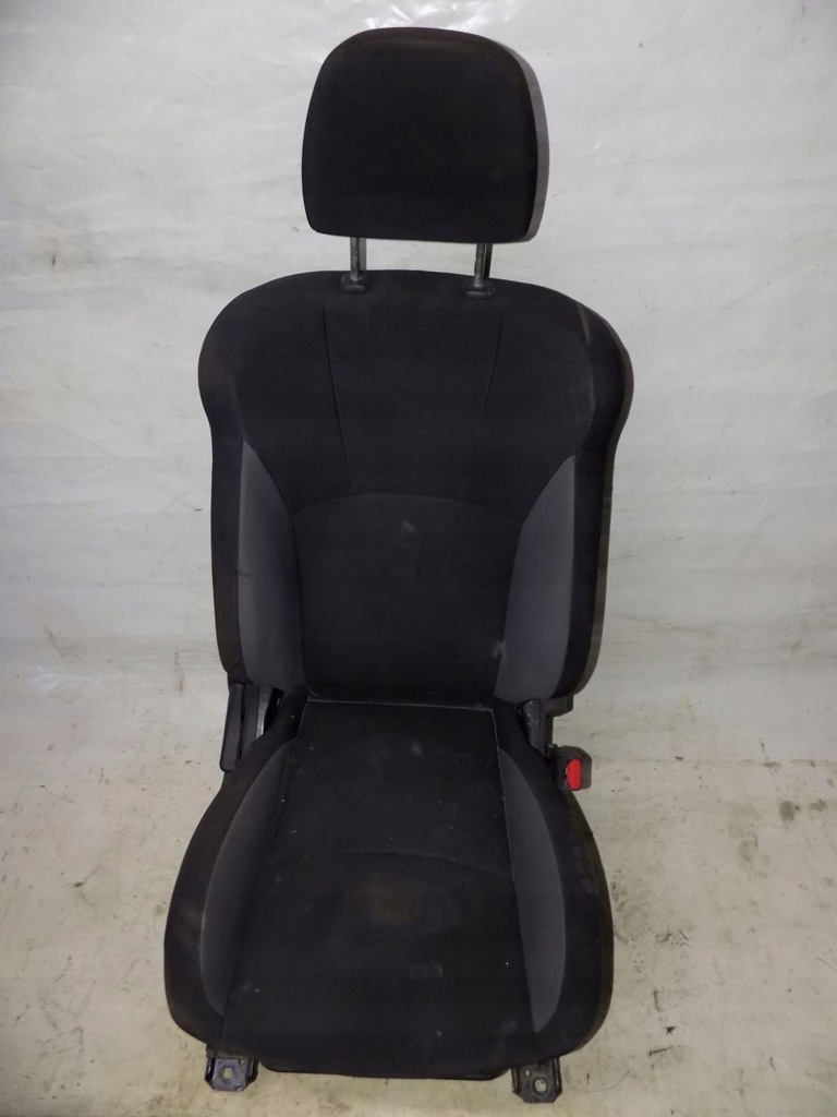 Купити Mitsubish outlander ii сидіння правий перед передній