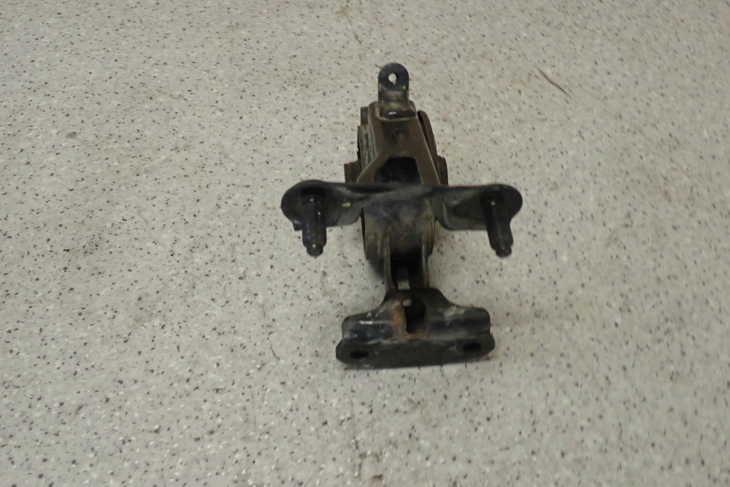 фото №5, Toyota auris 09-12 1.4d подушка двигателя задняя