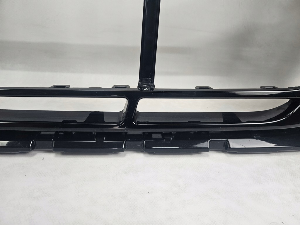 фото №9, Audi rs3 iv lift 2024 - молдинг рамка решётка бампера перед 8y0807725a