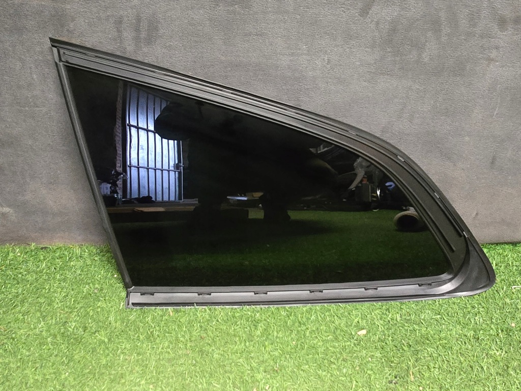 фото №1, Стекло кузовная левая задняя bmw 3 g21 nowa