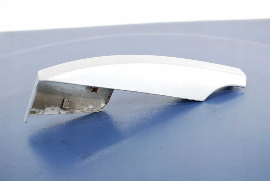 фото №1, Kia ceed i заглушка рейлинг правого 87262-1h100