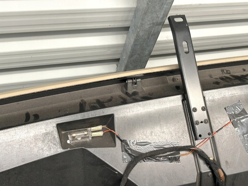 фото №10, Панель приладів верхній бардачки полиця бардачок mercedes actros mp4