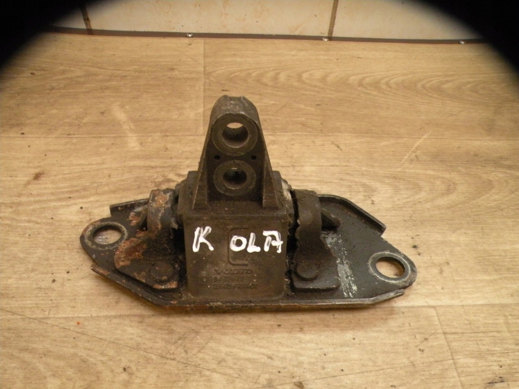 фото №1, Volvo s60 v70 ii s80 подушка двигателя правая