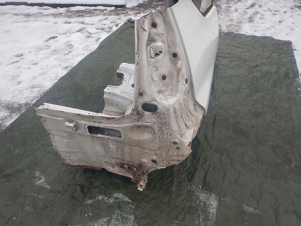 фото №2, Citroen c1 i peugeot 107 3d правая четверть задняя задняя