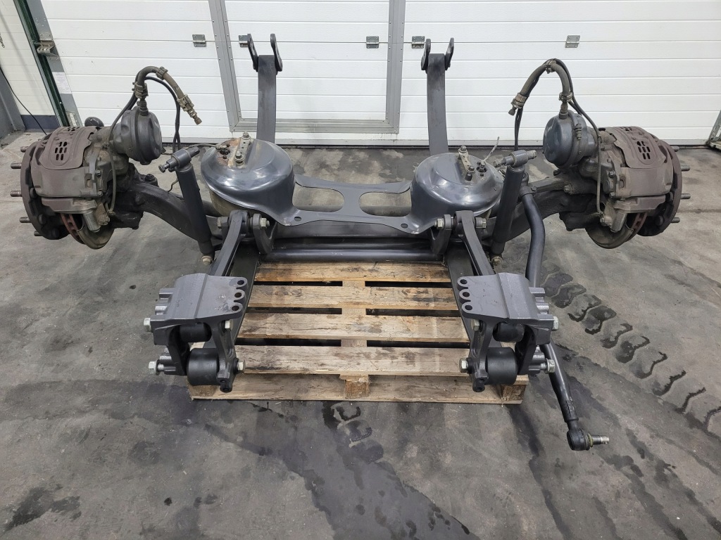 Купити Комплектна oś передня балка подушка ступиця супорт scania r s ngs новий typ