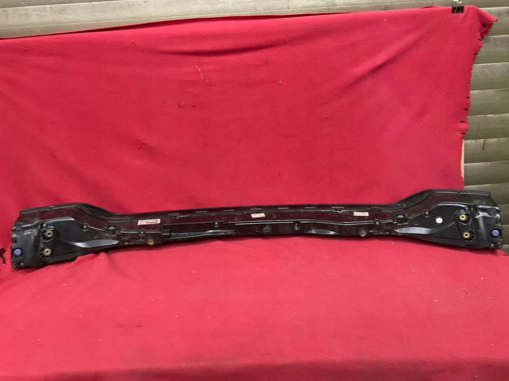 Купити Macan 95b рестайлінг  2018- фара led накладка кришки задній 95b945208