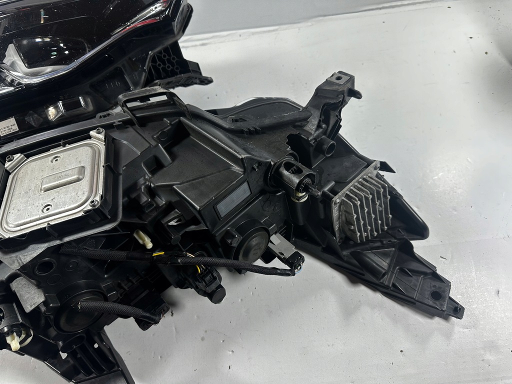 фото №7, Talisman лампа правая левая перед pure vision led 260602488r 260100184r