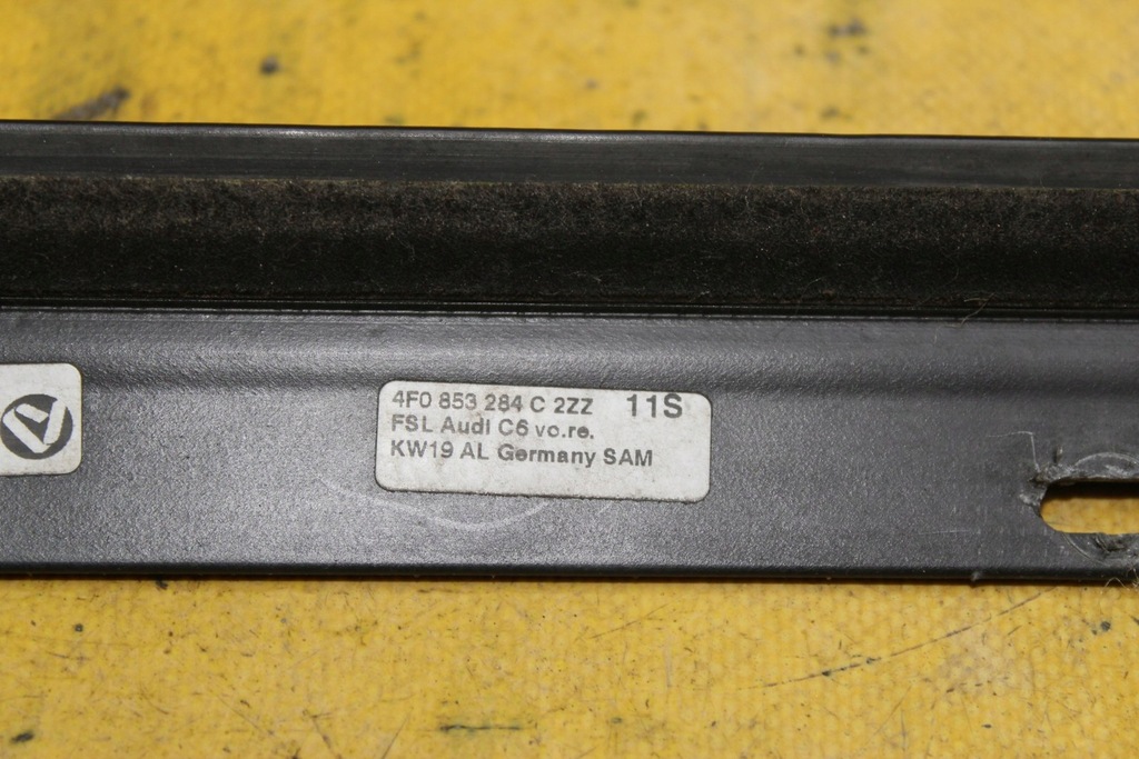 фото №8, Молдинг стекло правый перед s6 c6 4f0853284c