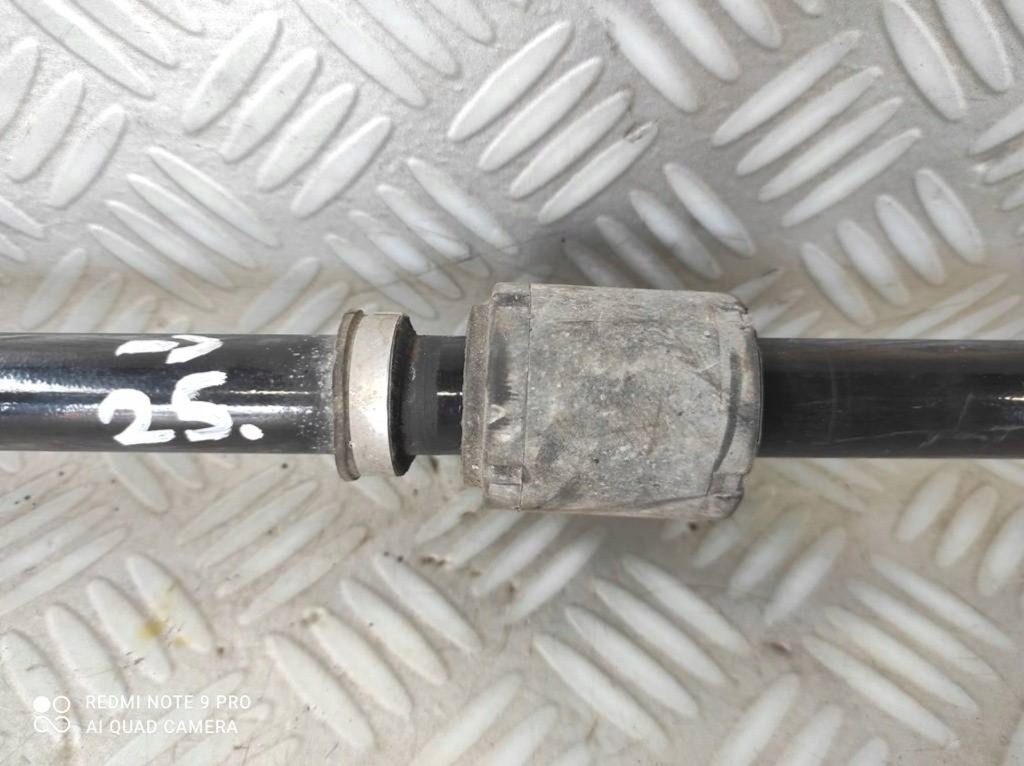 Приводной вал приводная передняя правая перед e3 opel corsa d рестайлинг  1.3 cdti a13dte Киев