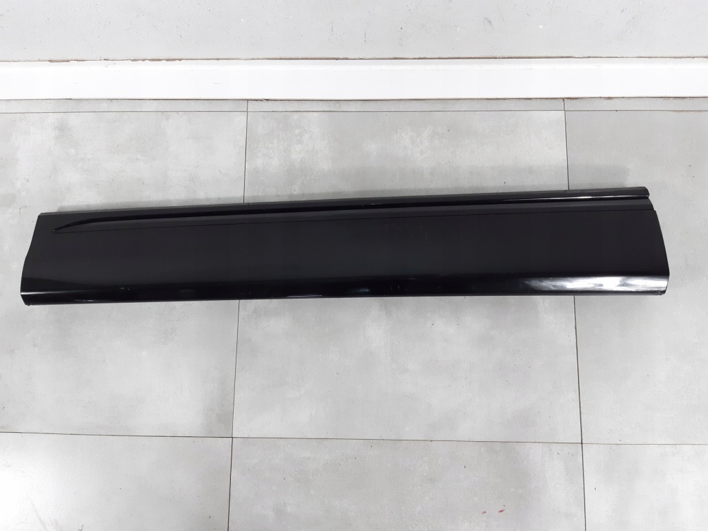 фото №1, Audi q8 4m8 молдинг двері ліва передня 4m8853959