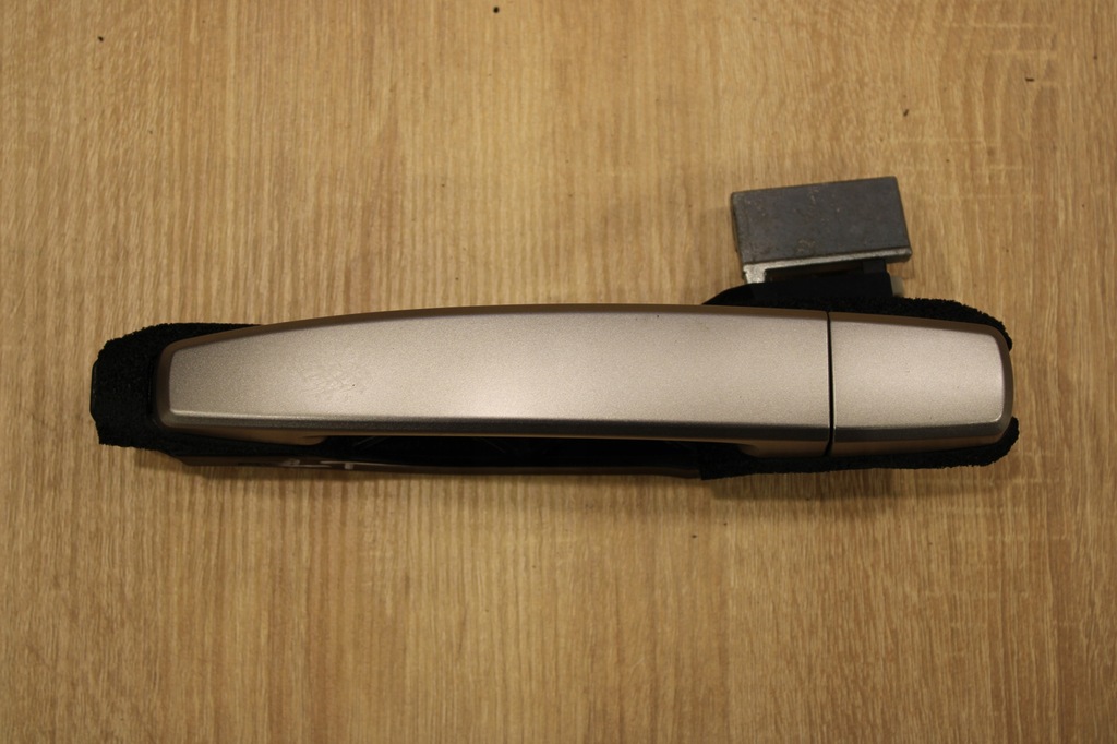 фото №1, Ручка зовнішня лівий задня chevrolet captiva сірий-сріблястий